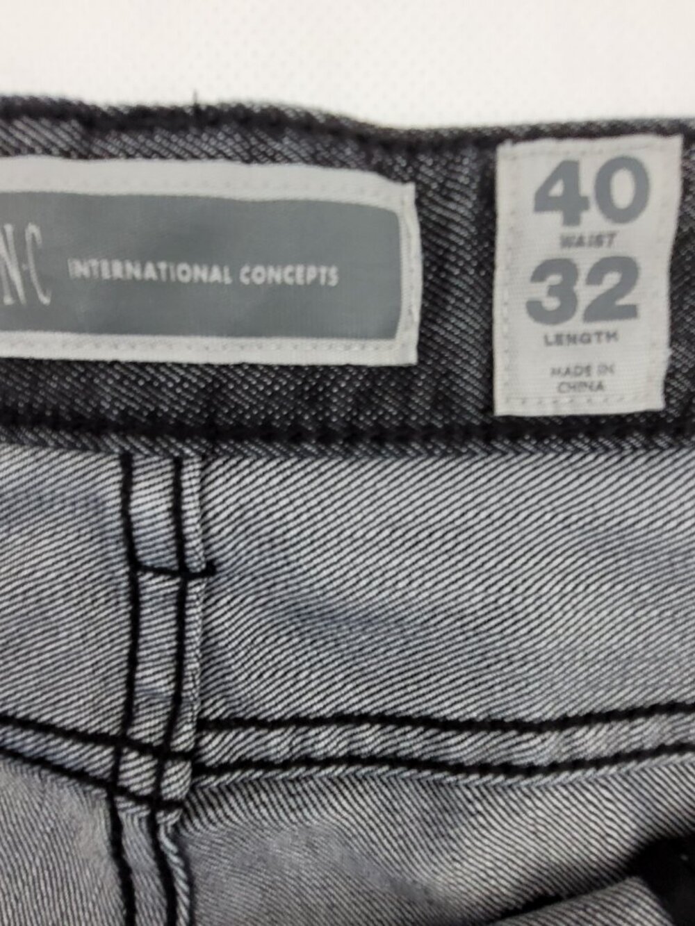INC Jeans Mens 40x32 Black Stretch Denim Berlin Slim Straight Whiskers Pants - Picture 4 of 12